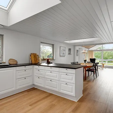 Holiday home Awesome In With 4 Bedrooms And Wifi